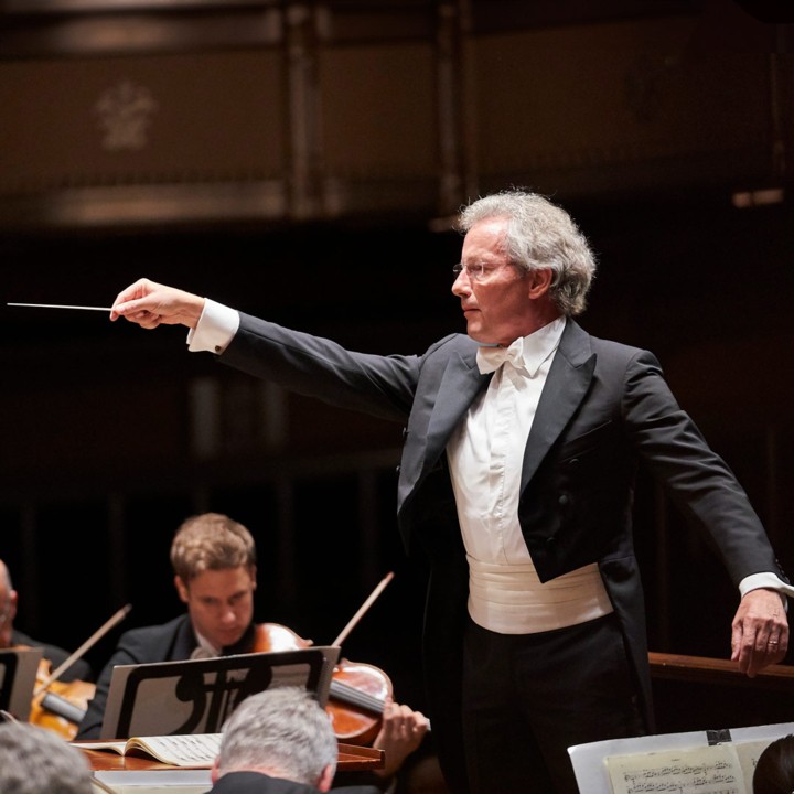 Franz Welser-Möst & The Cleveland Orchestra © Roger Mastroianni